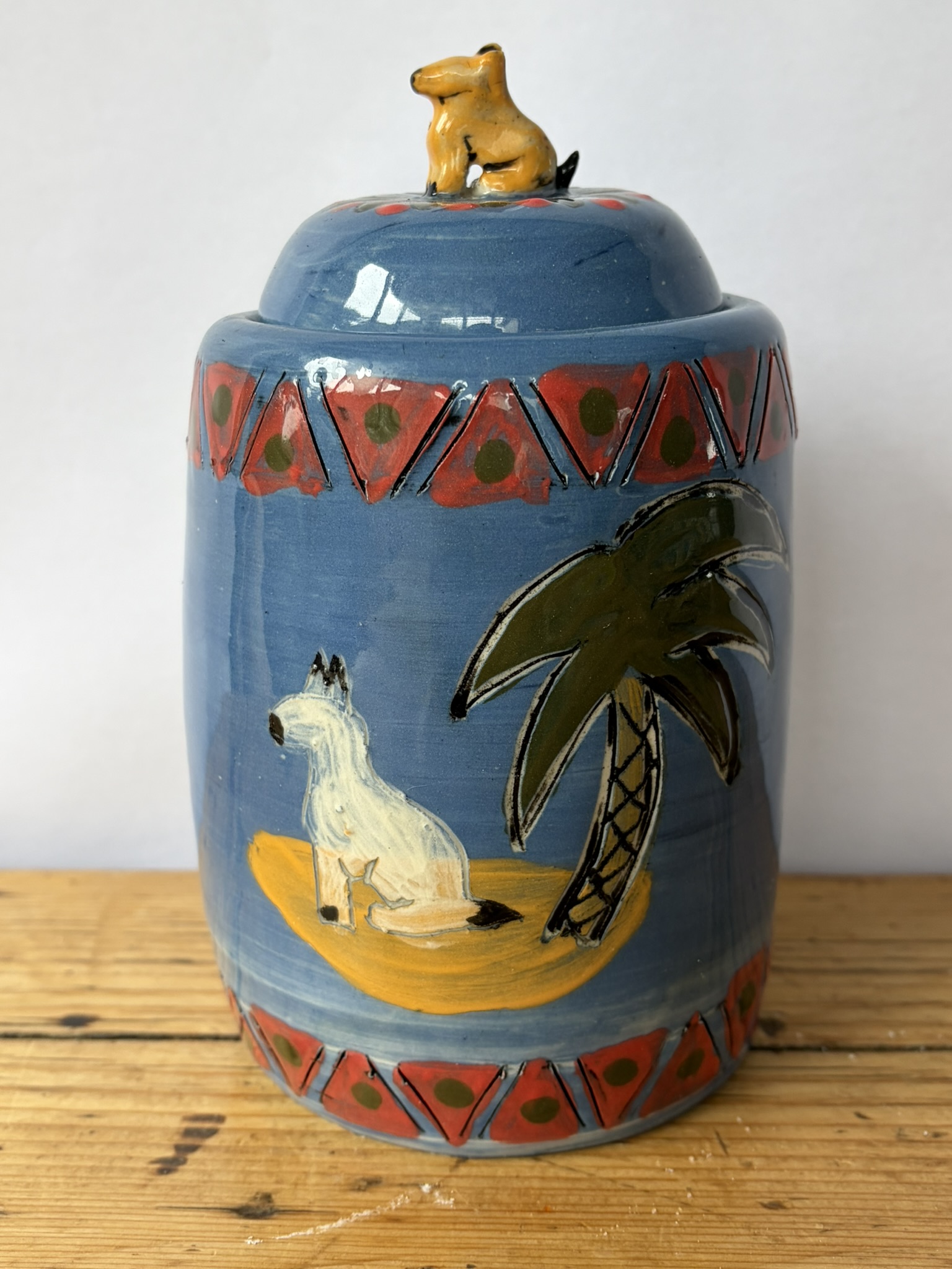 Dog treat canister 1