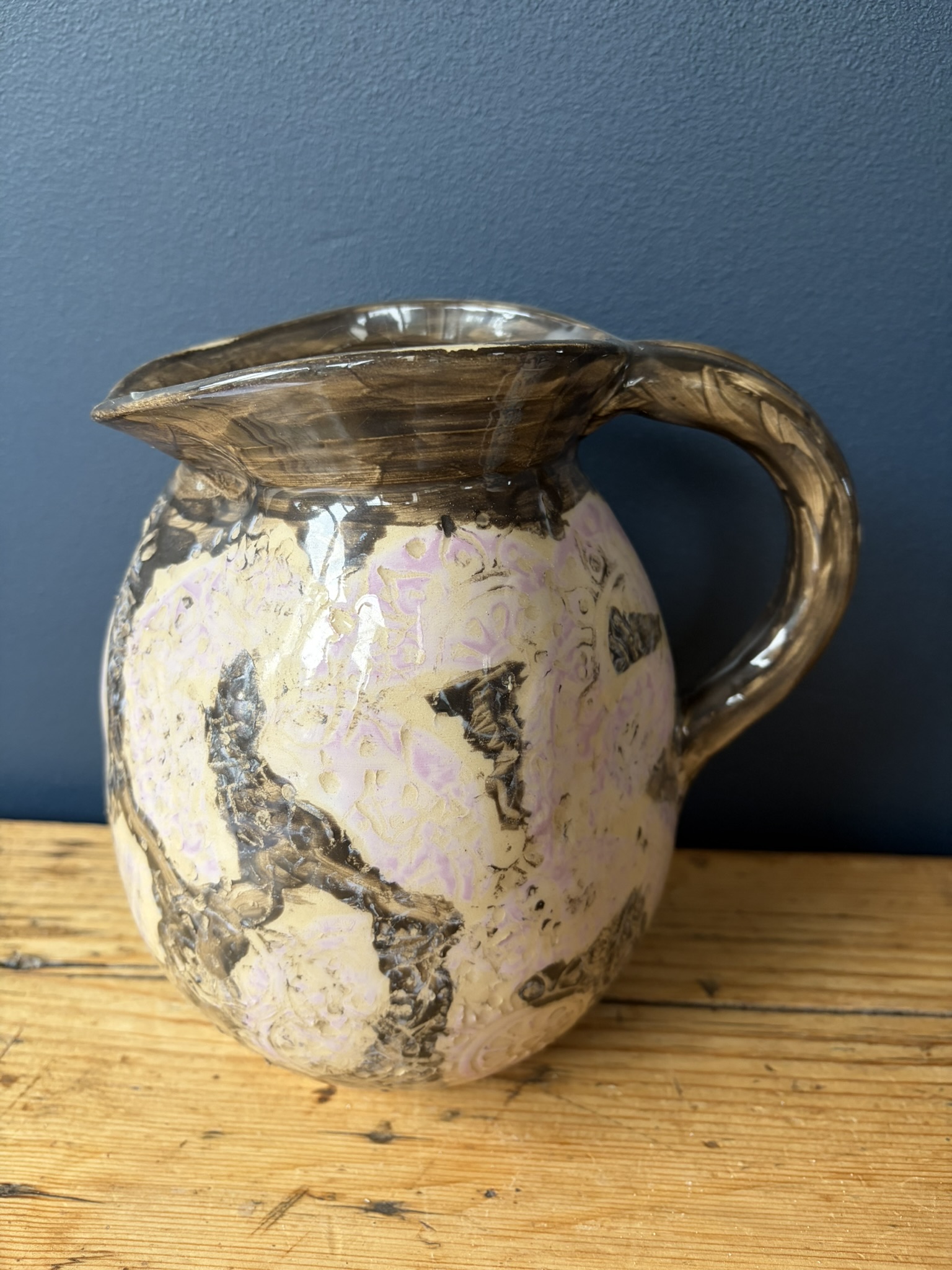 Jug vase pink and grey